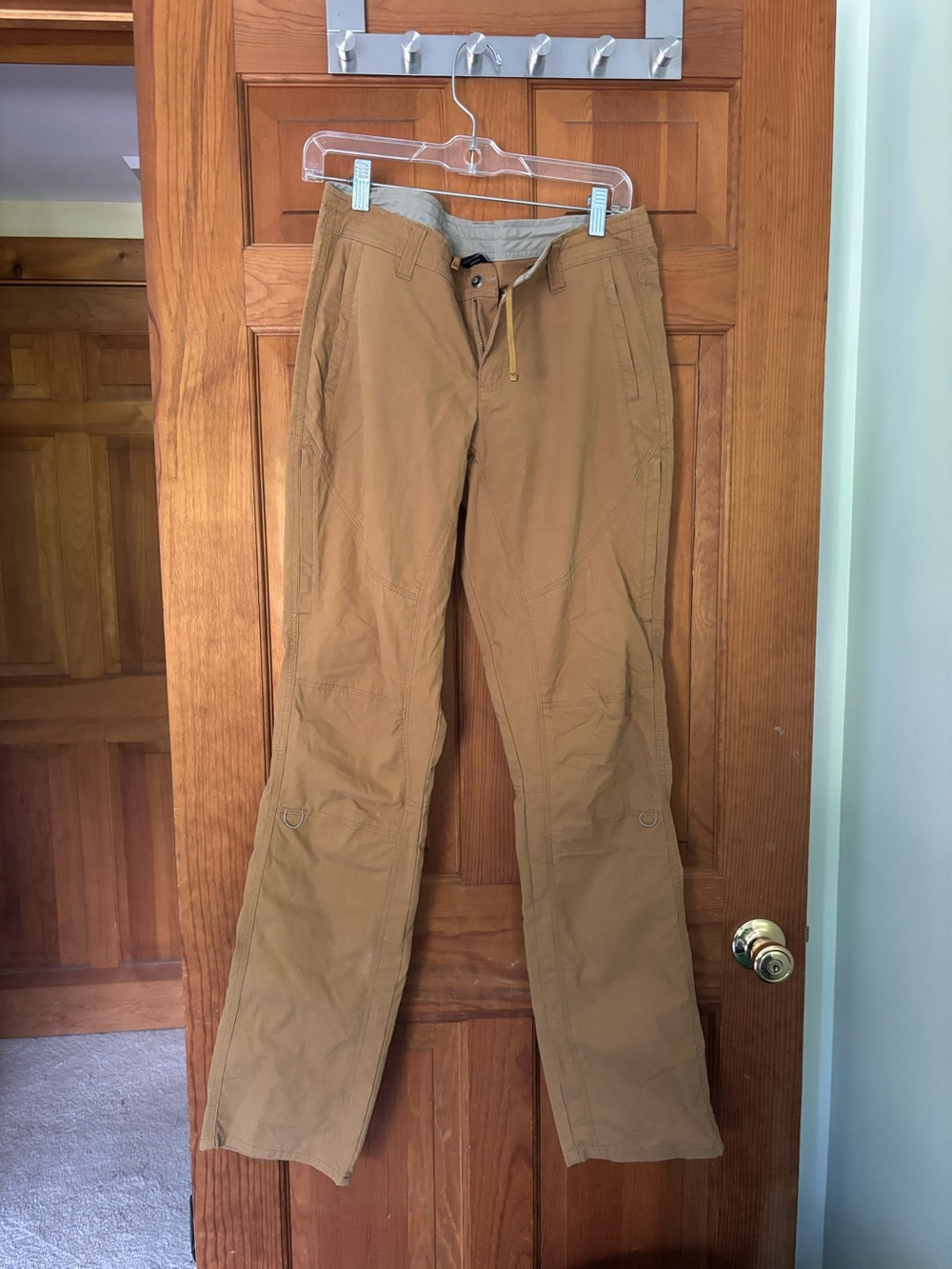 KUHL Legendary Pants Women’s Size 6 Long Tan Hiking Outdoor Like New
